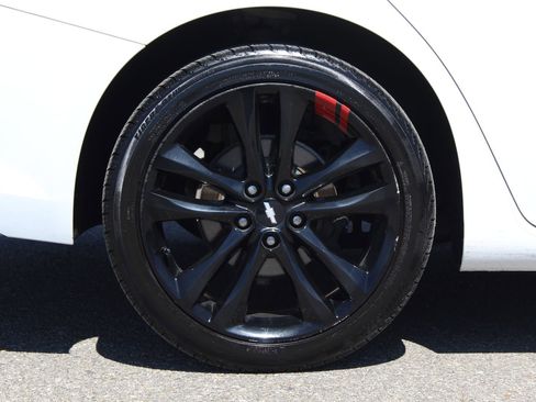 Used 2018 Chevrolet Malibu LT w/ Redline Edition image 23