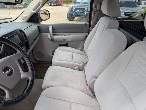 Used 2007 GMC Sierra 1500 SLE w/ Z71 Off-Road Package image 19