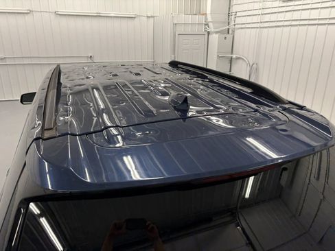 Used 2022 Chevrolet Traverse LT FWD image 28