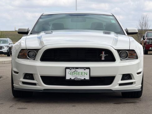 Used 2013 Ford Mustang GT Premium image 6