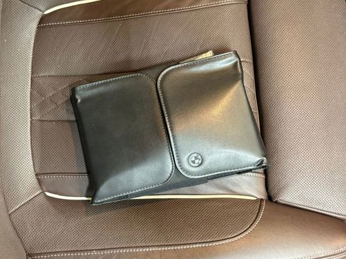 Used 2019 BMW M550i xDrive xDrive w/ Dynamic Handling Package image 47