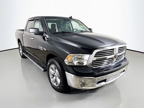 Used 2017 RAM 1500 Big Horn AWD/4WD image 3