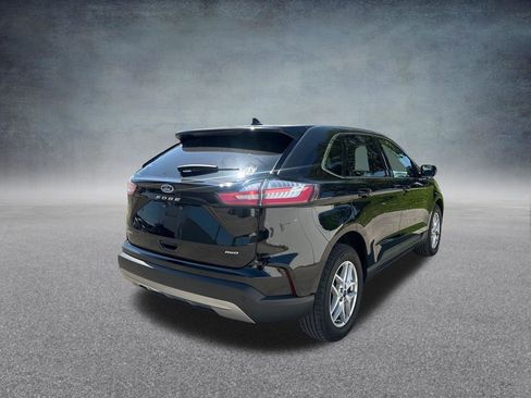 Used 2022 Ford Edge SEL w/ Convenience Package image 7