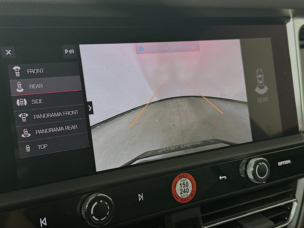 Certified 2026 Porsche Macan Turbo AWD/4WD image 17