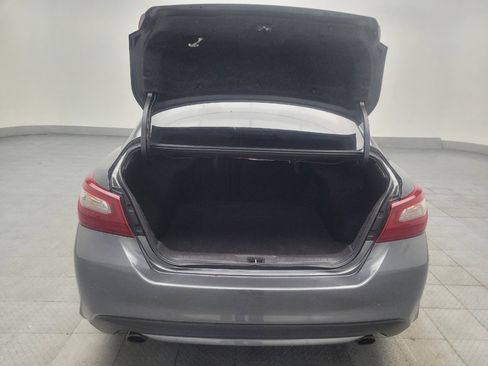 Used 2018 Nissan Altima 2.5 SL FWD image 29