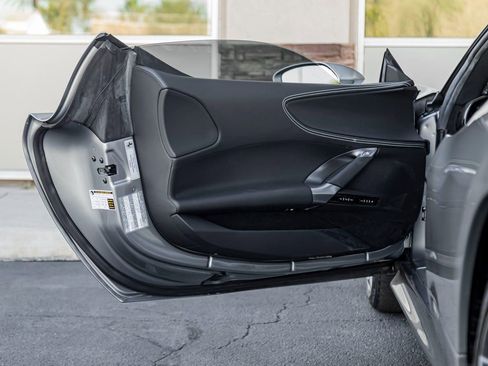 Used 2023 Ferrari SF90 Stradale image 11