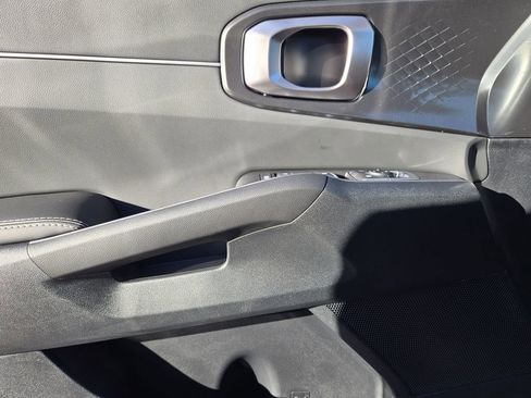 New 2026 Kia Sorento S w/ S Panoramic Sunroof Package FWD image 16
