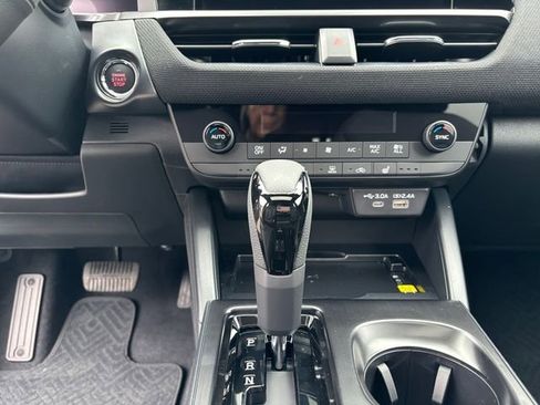 New 2026 Subaru Outback Limited AWD/4WD image 11