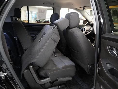 Used 2021 Chevrolet Traverse LS w/ LPO, Floor Liner Package image 25