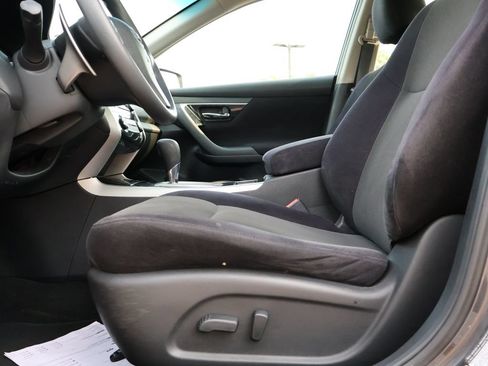 Used 2013 Nissan Altima 3.5 S FWD image 27