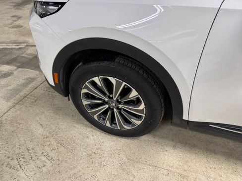 Certified 2025 Buick Envision Preferred image 10