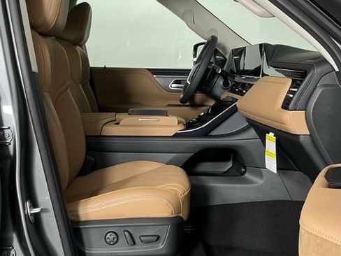 New 2026 INFINITI QX80 Luxe RWD image 28