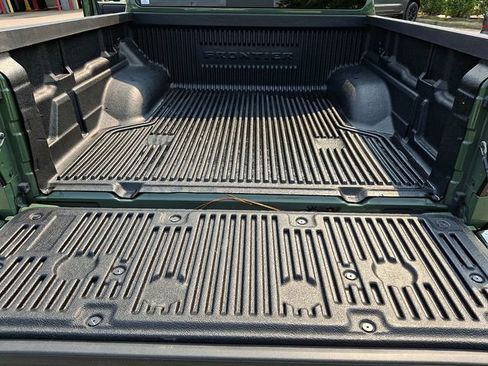 Certified 2025 Nissan Frontier PRO-4X w/ Interior Protection Package AWD/4WD image 30