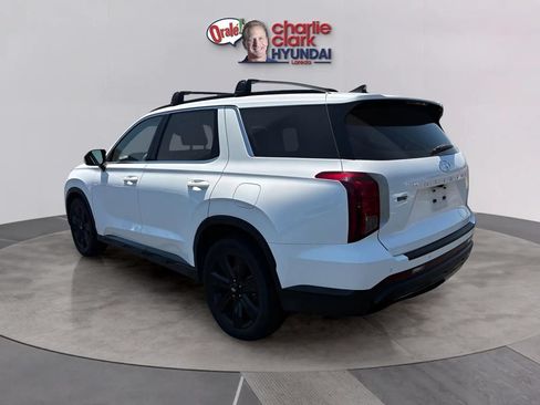 Used 2023 Hyundai Palisade XRT AWD/4WD image 3