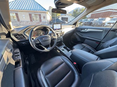 Used 2020 Ford Escape SEL AWD/4WD image 17