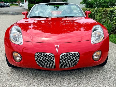 Used 2008 Pontiac Solstice Convertible w/ Preferred Package RWD image 44