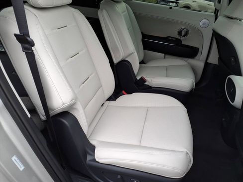 New 2026 Hyundai Palisade Calligraphy image 9