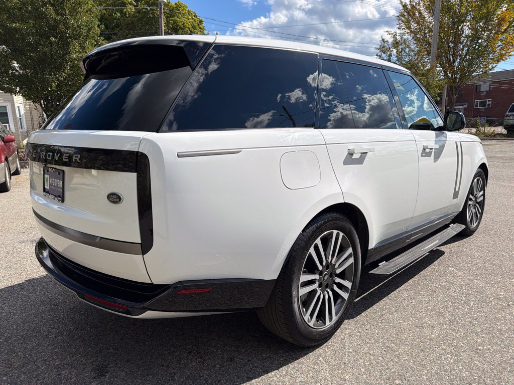 Used 2023 Land Rover Range Rover SE AWD/4WD image 7