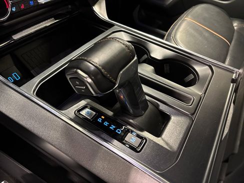 Used 2022 Ford F150 Platinum w/ Equipment Group 701A High image 45