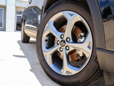 Used 2025 Ford Escape ST-Line AWD/4WD image 26