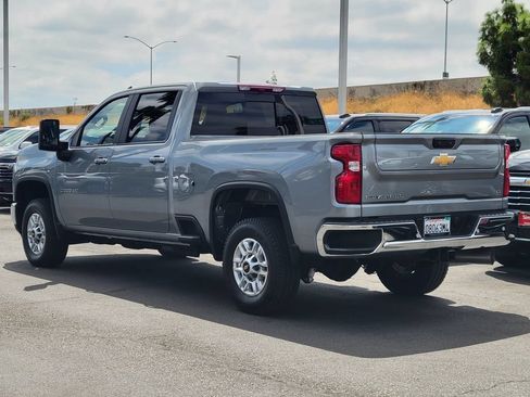 Used 2026 Chevrolet Silverado 2500 LT w/ All Star Edition AWD/4WD image 2