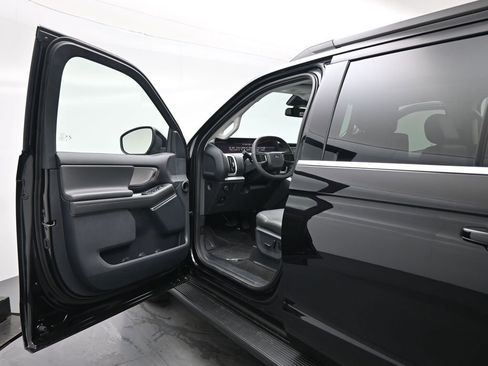 New 2026 Ford Expedition Max Active image 8