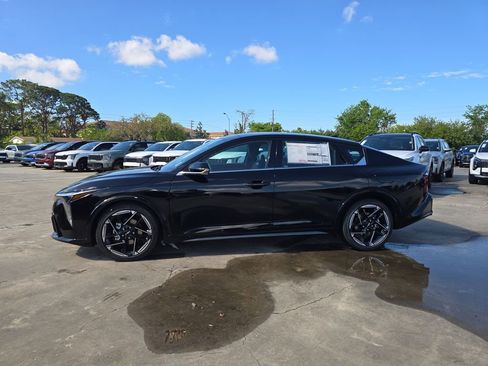 New 2026 Kia K4 GT-Line image 5