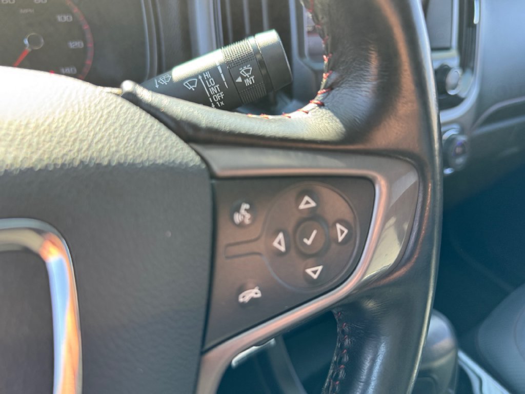 Used 2016 GMC Canyon SLE AWD/4WD image 24