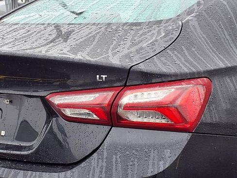 Used 2022 Chevrolet Malibu LT image 24