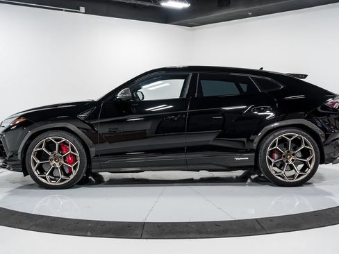 Used 2024 Lamborghini Urus Performante AWD/4WD image 6