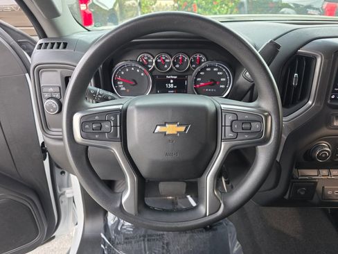 Used 2022 Chevrolet Silverado 1500 Custom w/ Safety Confidence Package image 25