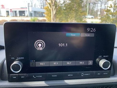 Used 2024 Honda CR-V Sport image 23