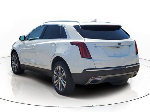 Certified 2024 Cadillac XT5 Premium Luxury w/ Technology Package AWD/4WD image 4