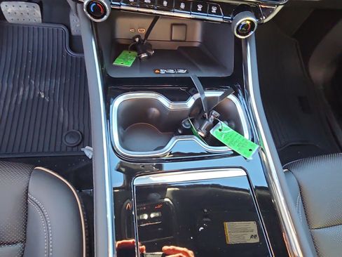 New 2026 Chevrolet Traverse High Country image 20