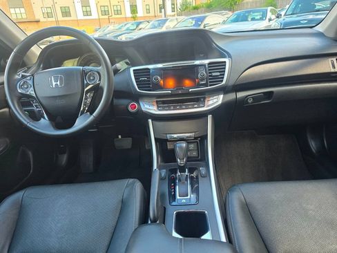 Used 2015 Honda Accord EX-L image 17