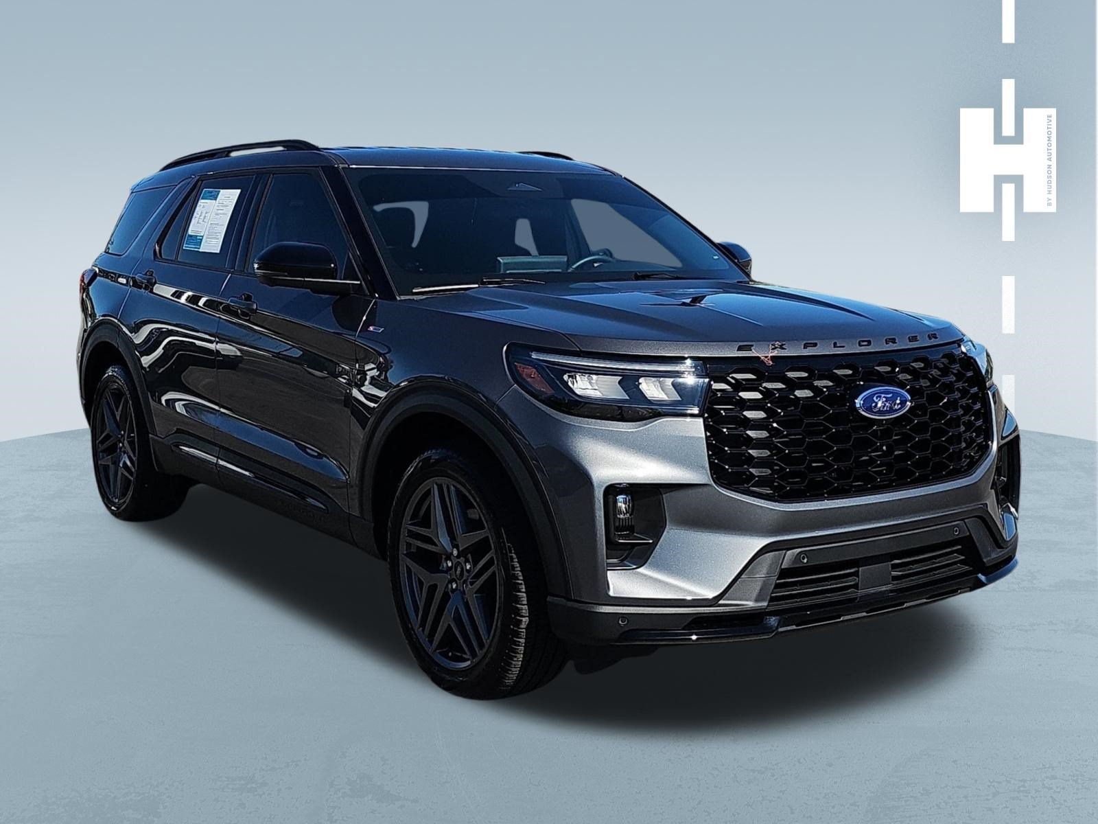 Used 2026 Ford Explorer ST-Line w/ ST-Line Street Pack AWD/4WD image 1