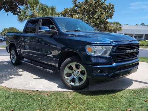 Used 2021 RAM 1500 Big Horn AWD/4WD image 2
