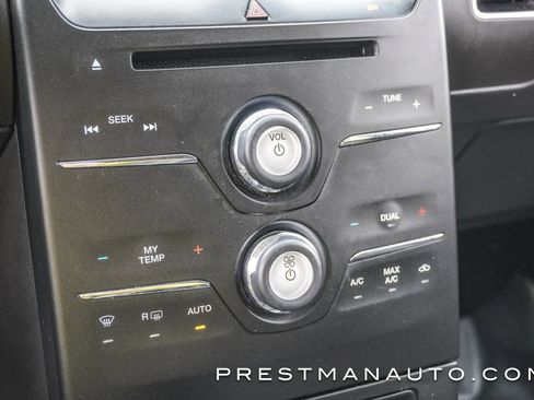 Used 2019 Ford Flex SEL image 42