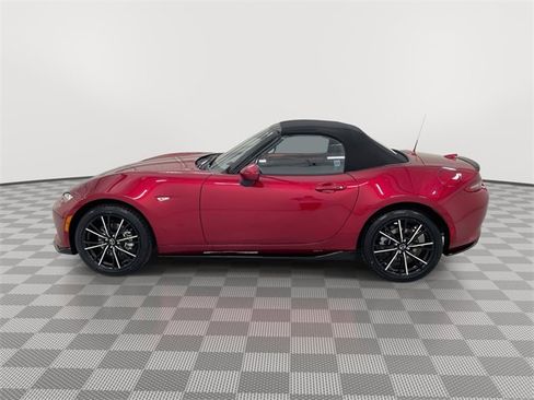 New 2025 MAZDA MX-5 Miata Grand Touring w/ Appearance Package image 6