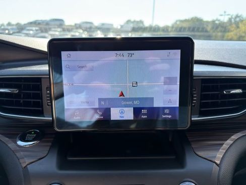 Used 2020 Ford Explorer Limited image 28