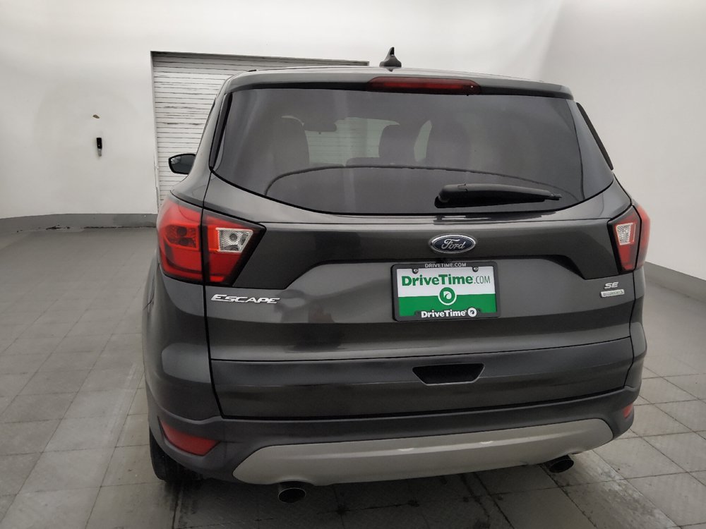 Used 2019 Ford Escape SE FWD image 6