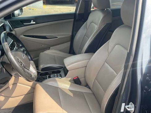 Used 2020 Hyundai Tucson Limited AWD/4WD image 12
