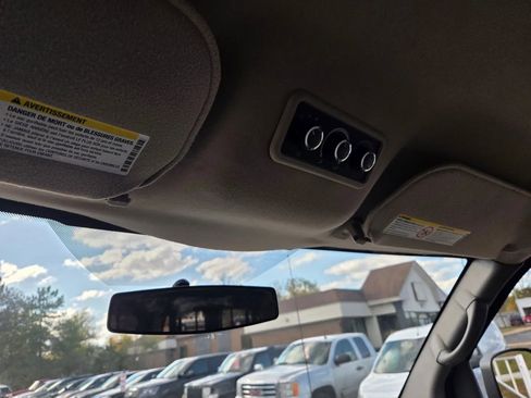 Used 2011 Chevrolet Express 3500 LS image 33