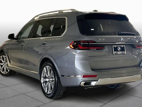 New 2026 BMW X7 xDrive40i w/ Premium Package image 12
