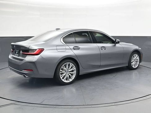 Used 2024 BMW 330i xDrive Sedan w/ Convenience Package AWD/4WD image 4