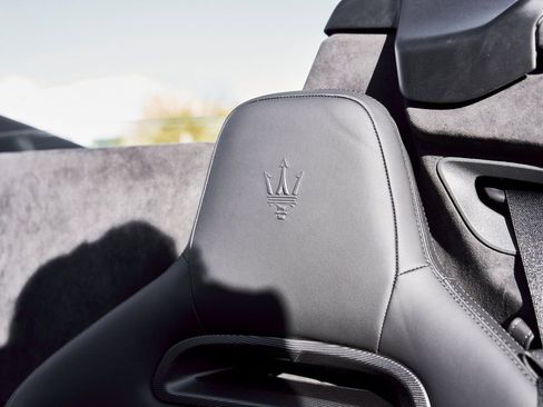 Used 2024 Maserati MC20 Cielo RWD image 45