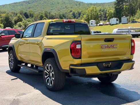 Used 2023 GMC Canyon AT4 w/ LPO, Skid Plate Package AWD/4WD image 7