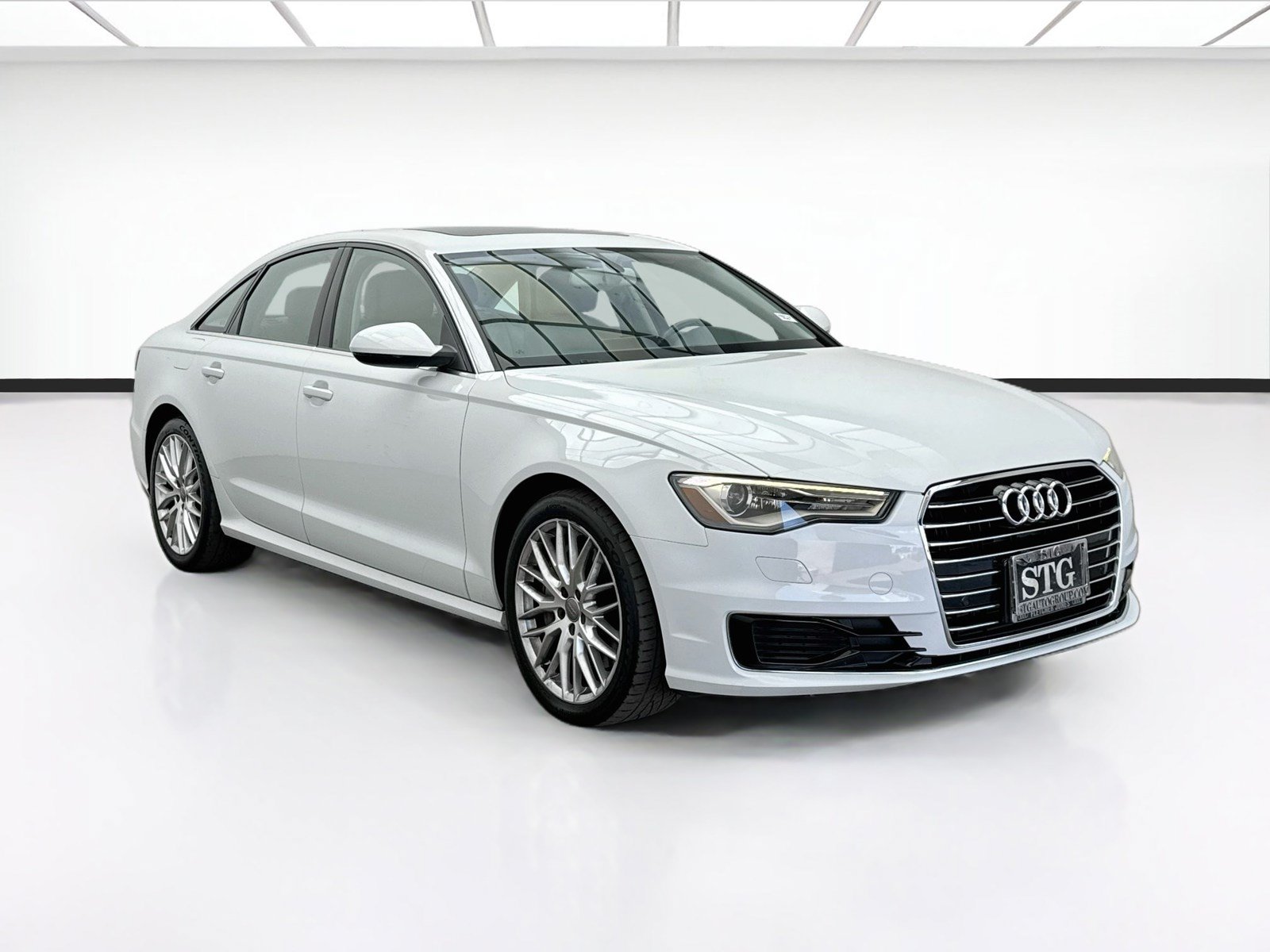 Used 2016 Audi A6 2.0T Premium w/ 19" Sport Package FWD image 3