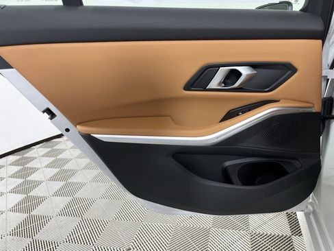 Used 2025 BMW 330i xDrive 330i xDrive w/ Convenience Package image 20