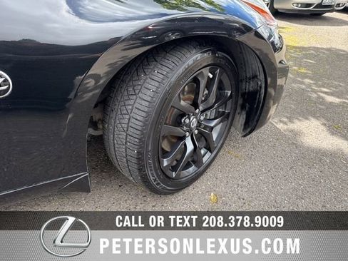 Used 2016 Nissan 370Z Coupe image 11